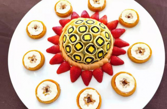 專業(yè)推薦 | 中西面點工藝：技能+學(xué)歷雙軌教學(xué)