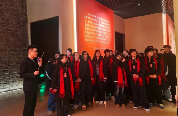 圣地延安鑄魂育人 陜旅學子逐夢前行 | 陜西旅游烹飪職業學院開展第二批“到延安去”三秦學子圣地行研學活動